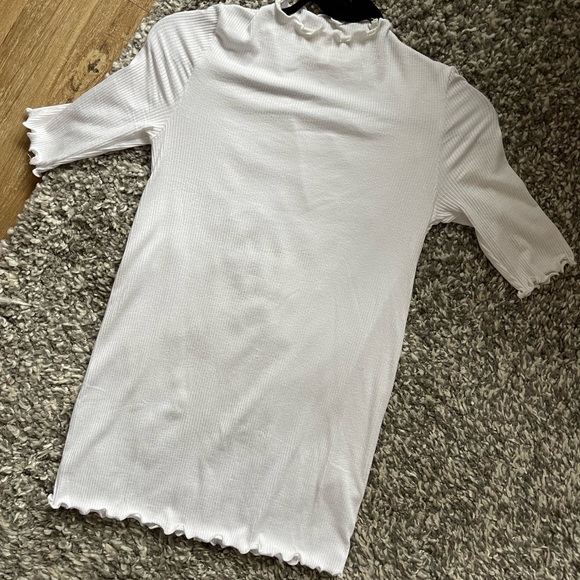 Maternity top - Picture 2 of 2